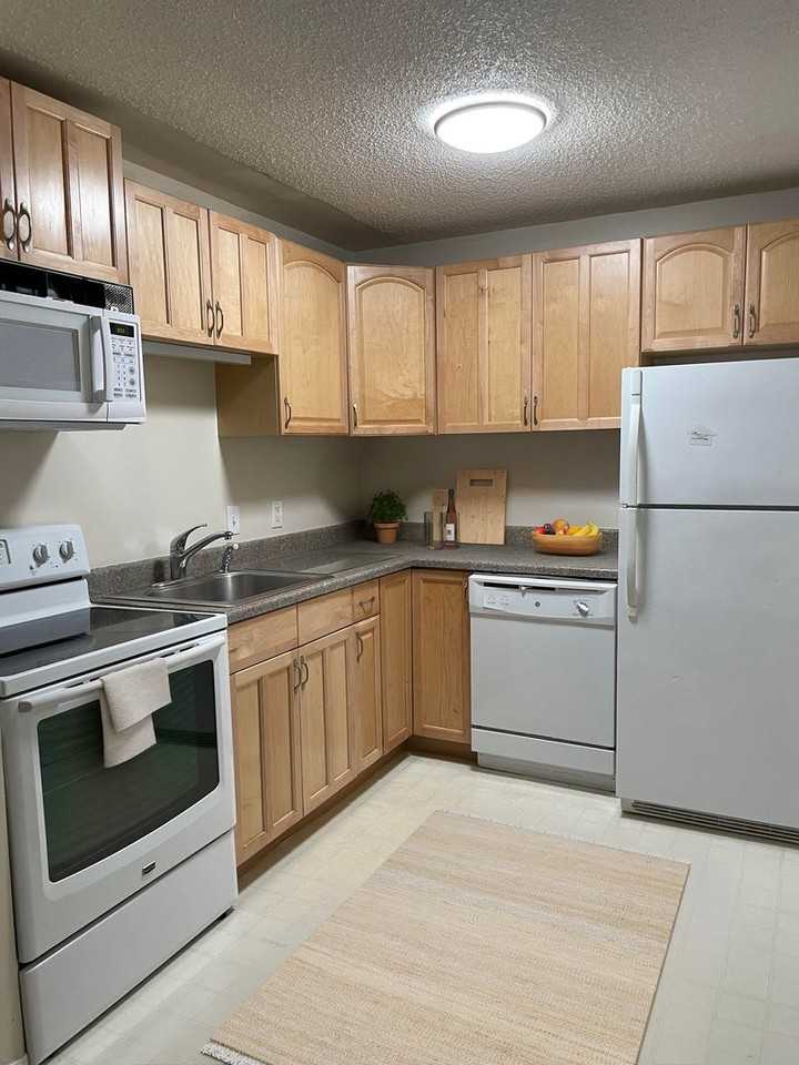 Brierwood - Photo 3 of 17