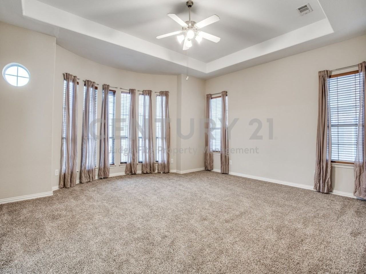 2613 Sandstone Ln - Photo 6 of 15