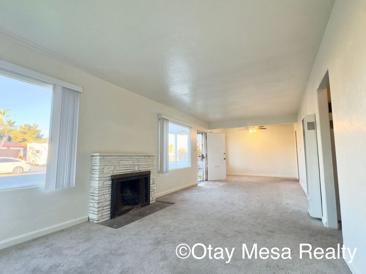 459 Citrus Ave - Photo 5 of 11