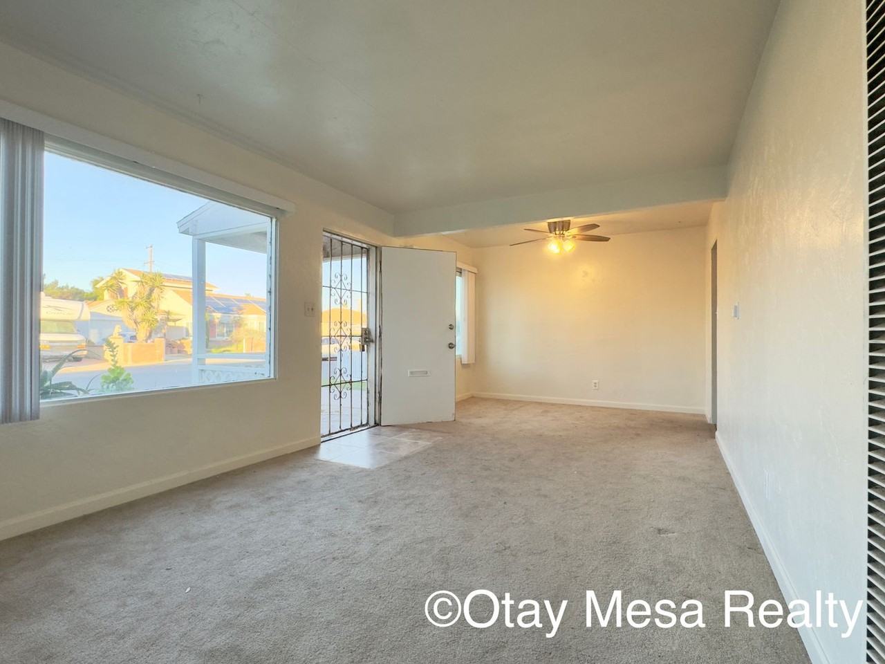 459 Citrus Ave - Photo 7 of 11