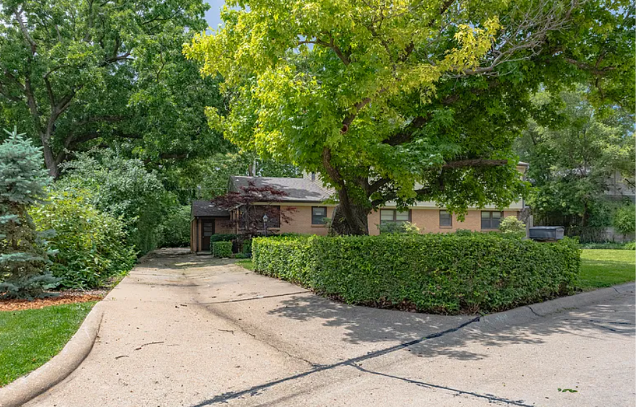 1415 Sunnyslope Ln - Photo 2 of 20