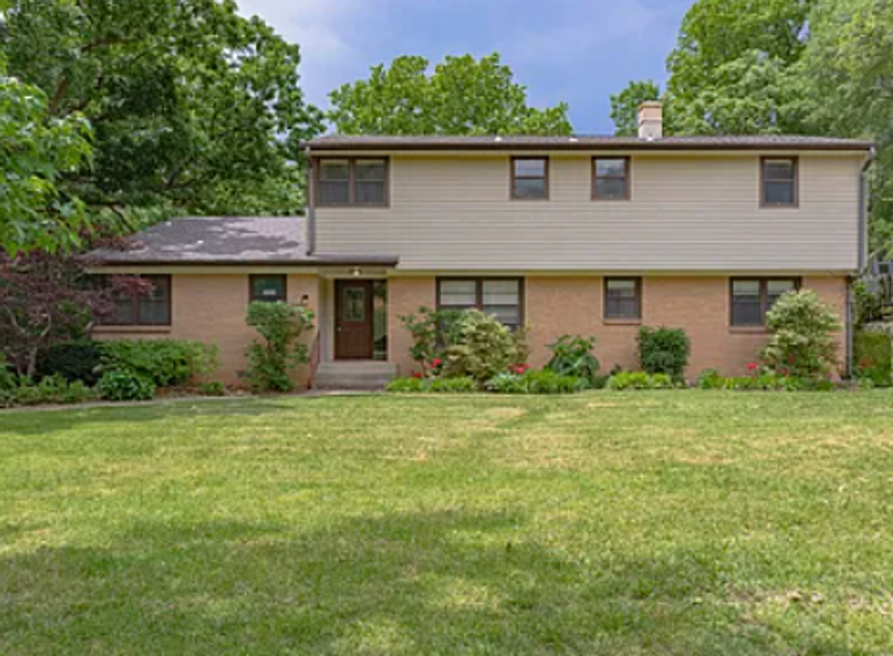 1415 Sunnyslope Ln - Photo 4 of 20