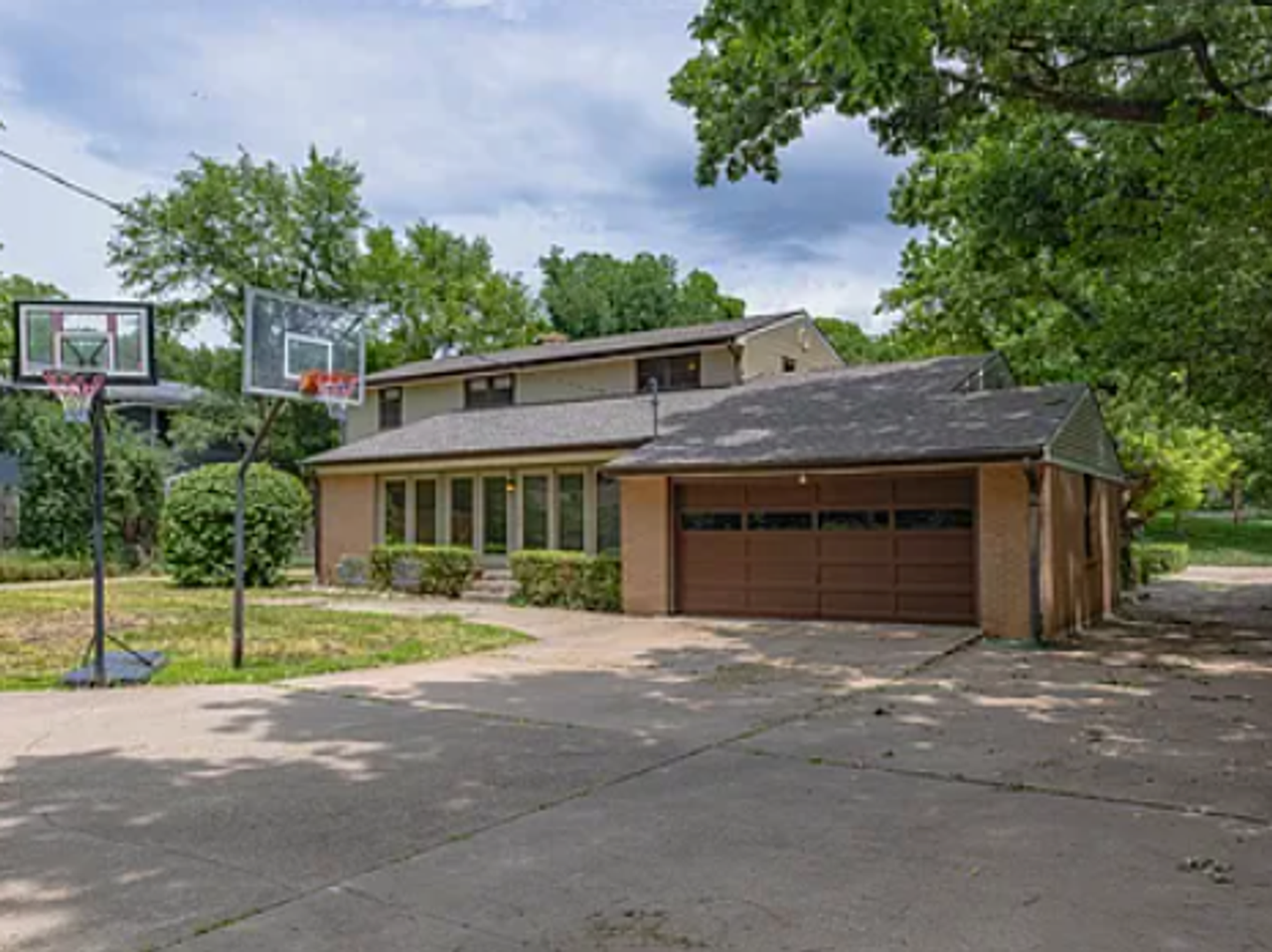 1415 Sunnyslope Ln - Photo 6 of 20