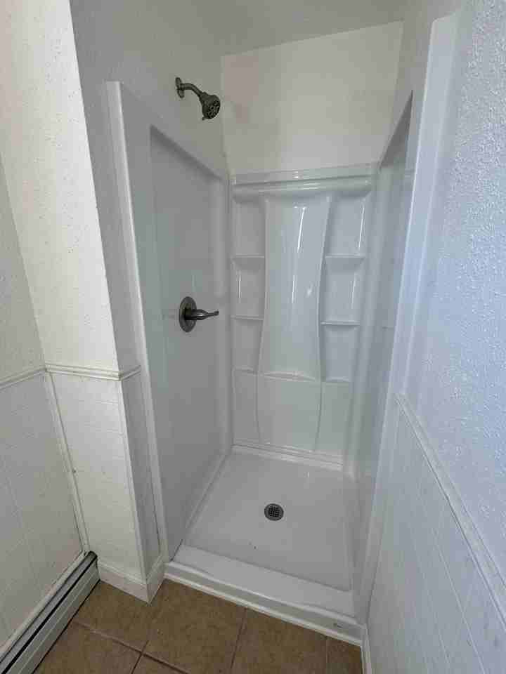 1135 Lloyd St #2ndFL - Photo 4 of 11