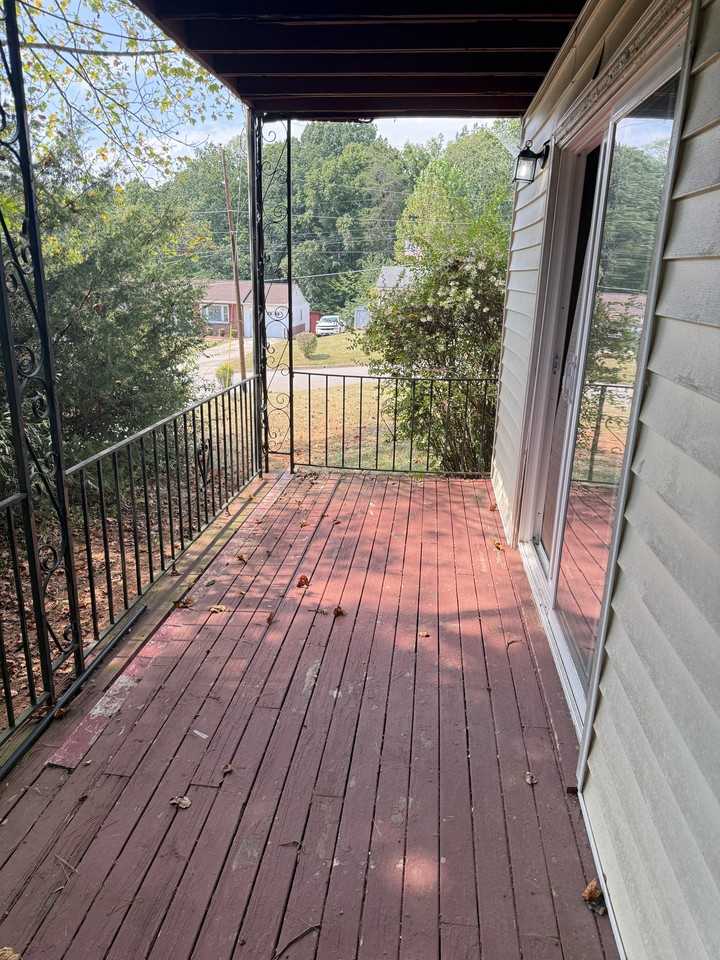 1101 Mountain Rd #1 - Photo 4 of 6