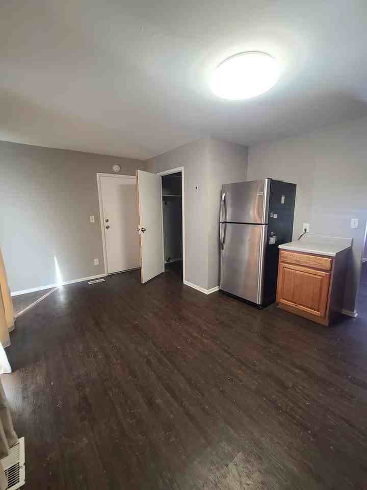 505 South Duncan Road - Photo 3 of 10