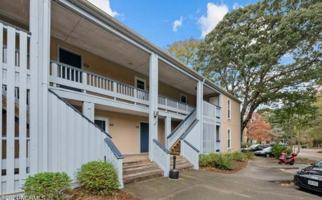 featured image of 1505 Harbourside Drive