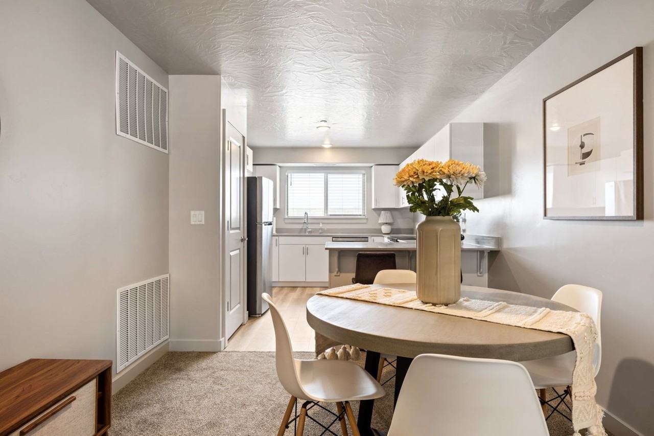 6159 Winding Way - Photo 3 of 14