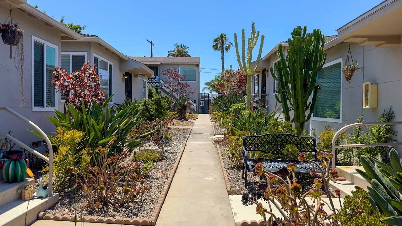 MPL A St - Photo 3 of 4