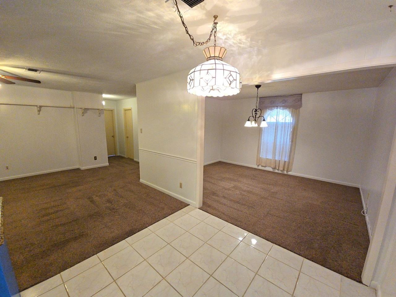 1206 Crescent Boulevard - Photo 5 of 33