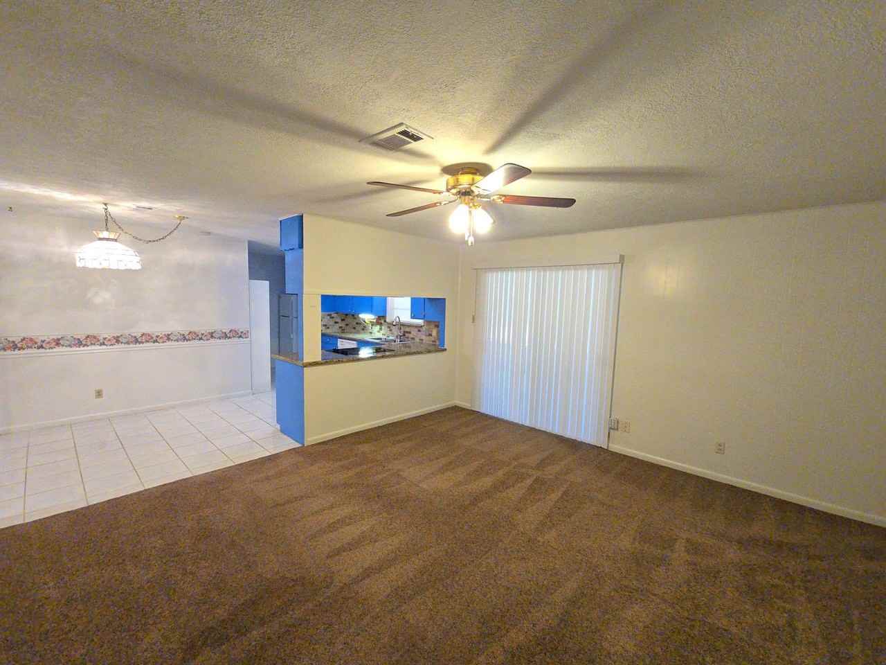 1206 Crescent Boulevard - Photo 6 of 33