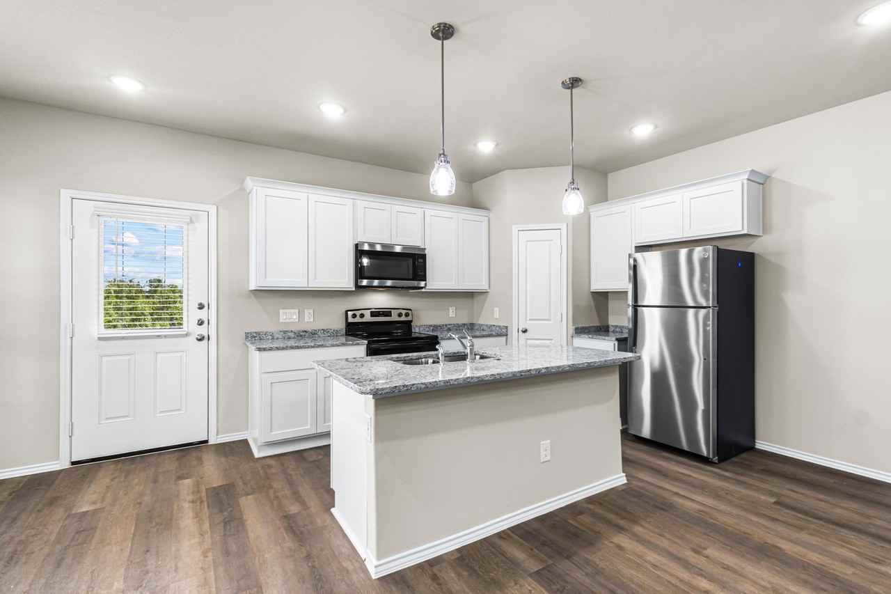 Nature's Edge - Photo 2 of 13