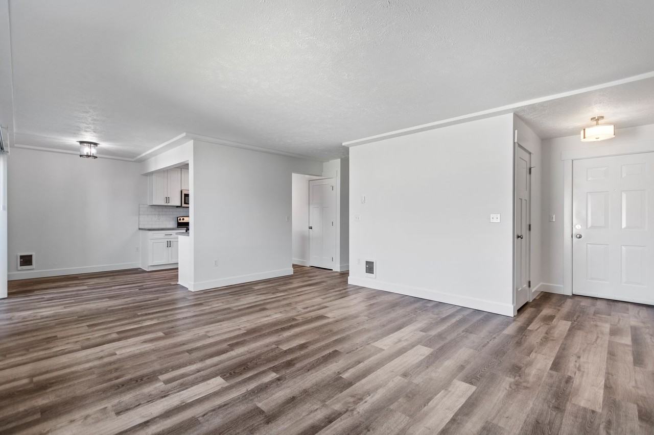 Castlegate Apartments - Photo 5 of 7