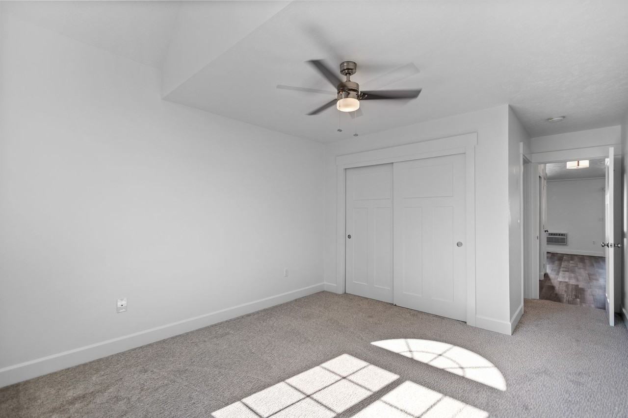 Castlegate Apartments - Photo 6 of 7