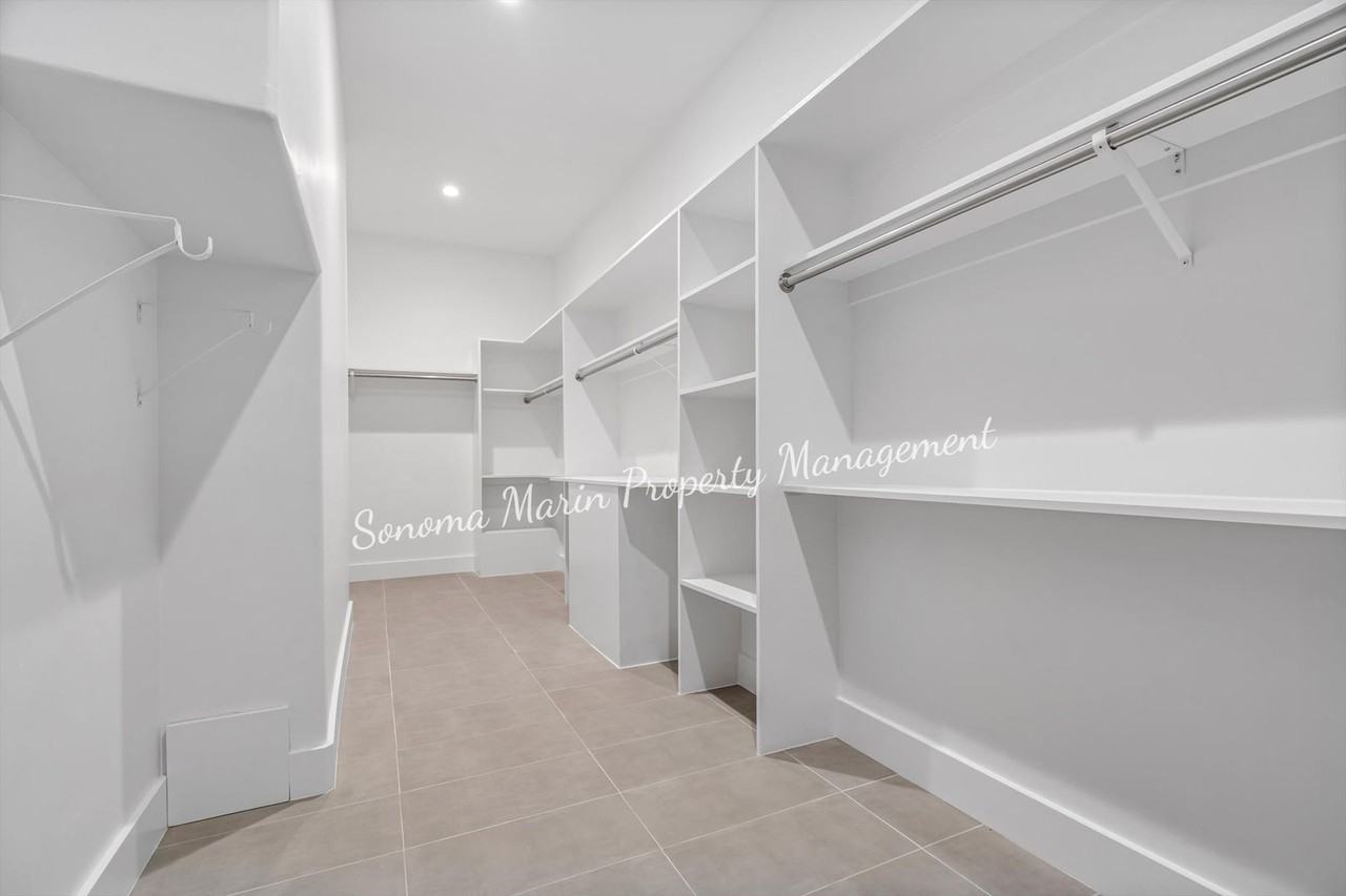 3938 Shelter Glen Way - Photo 7 of 32