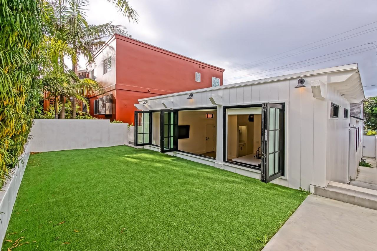 1208 North Ardmore Avenue - Photo 5 of 35