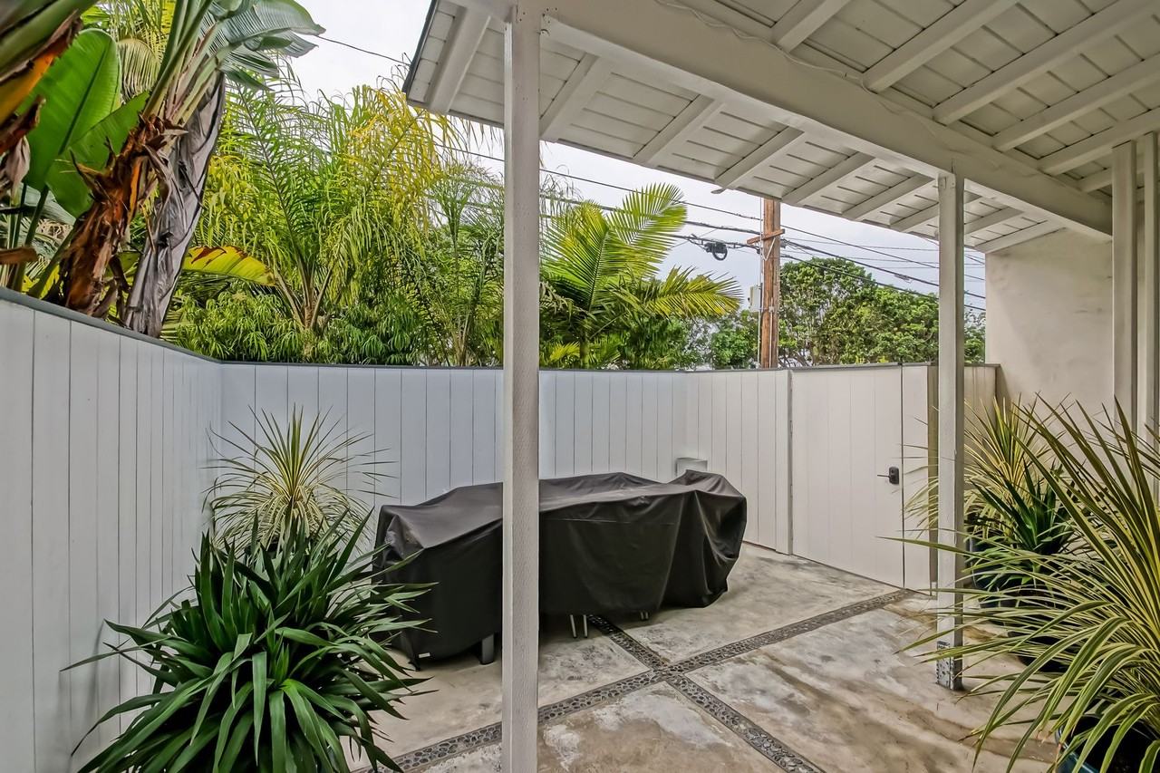 1208 North Ardmore Avenue - Photo 6 of 35