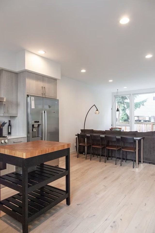 8819 Midvale Ave N #D - Photo 5 of 30