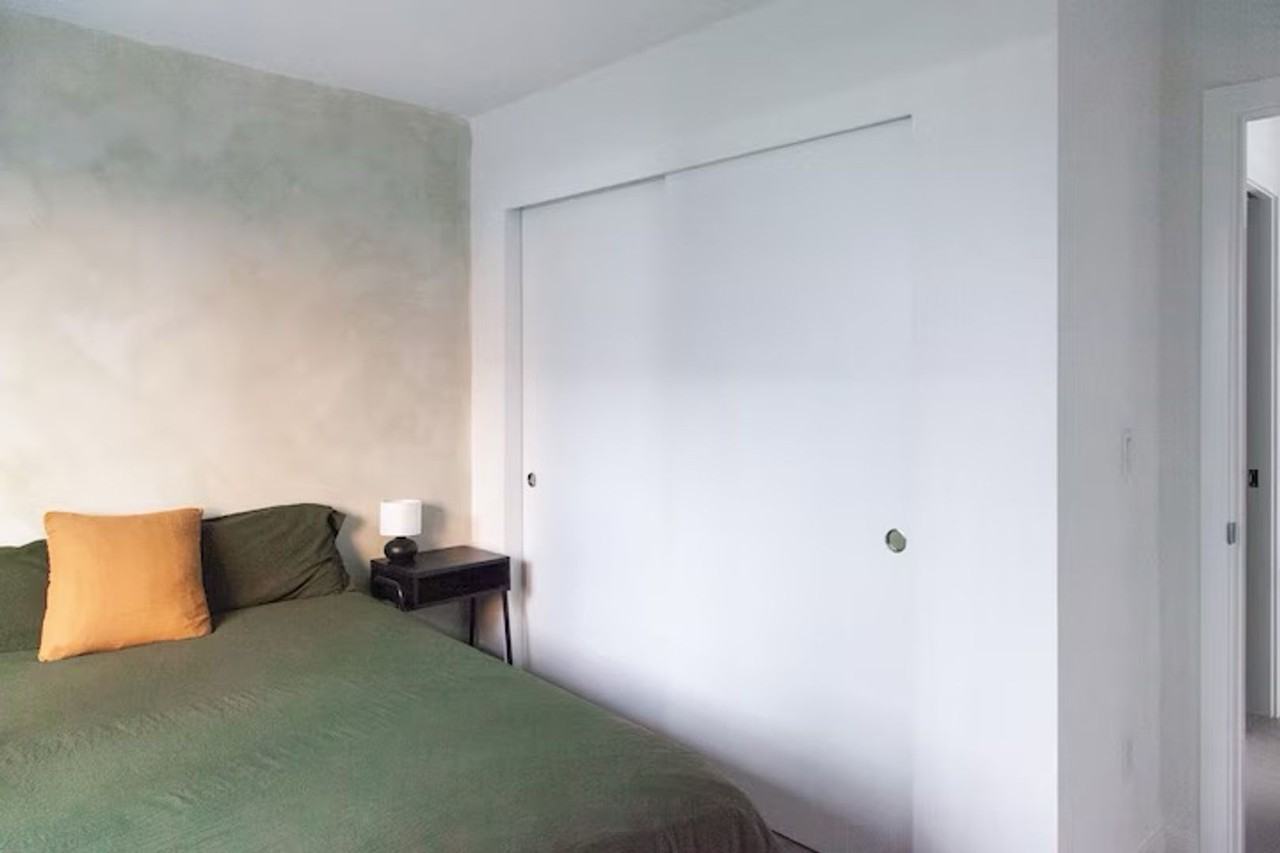 8819 Midvale Ave N #D - Photo 7 of 30