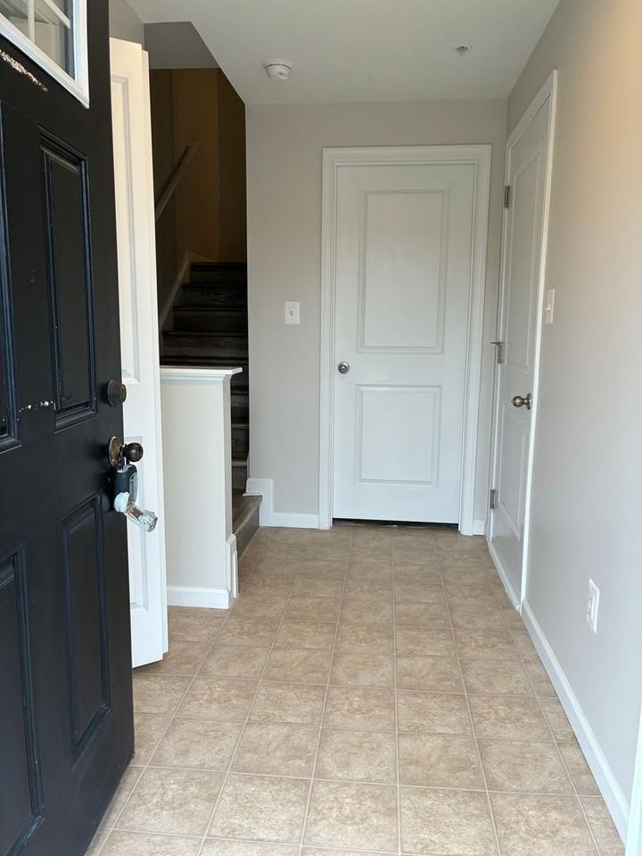 42 Honeylocust Circle - Photo 6 of 20