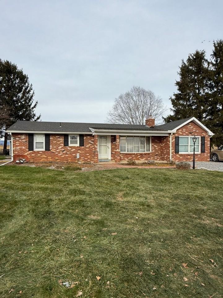 558 Shippensburg Rd - Photo 2 of 39