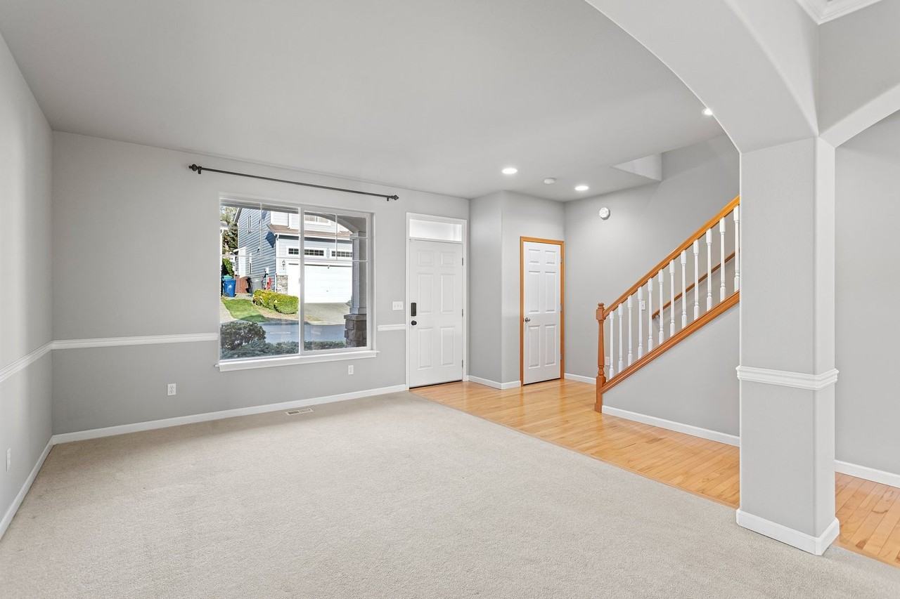 16112 40th Ave Se - Photo 5 of 32