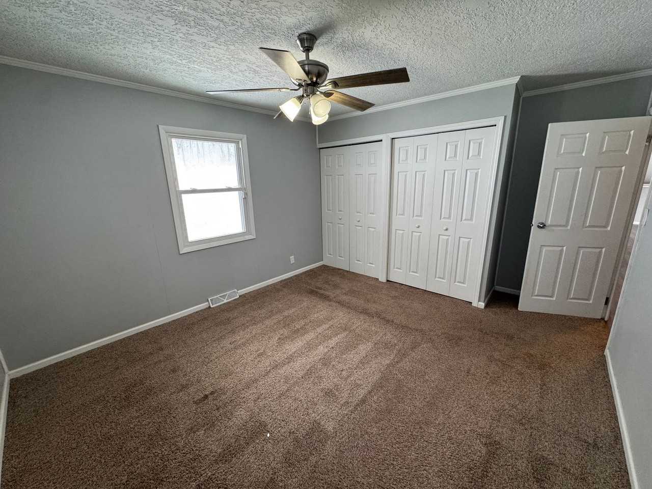 1530 Spring St - Photo 6 of 10