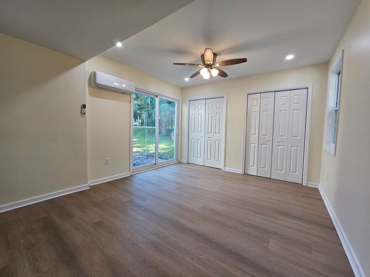 203 17th Street - Photo 4 of 8