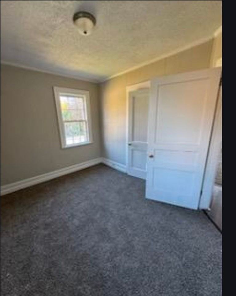 38 Evergreen Street - Photo 4 of 19