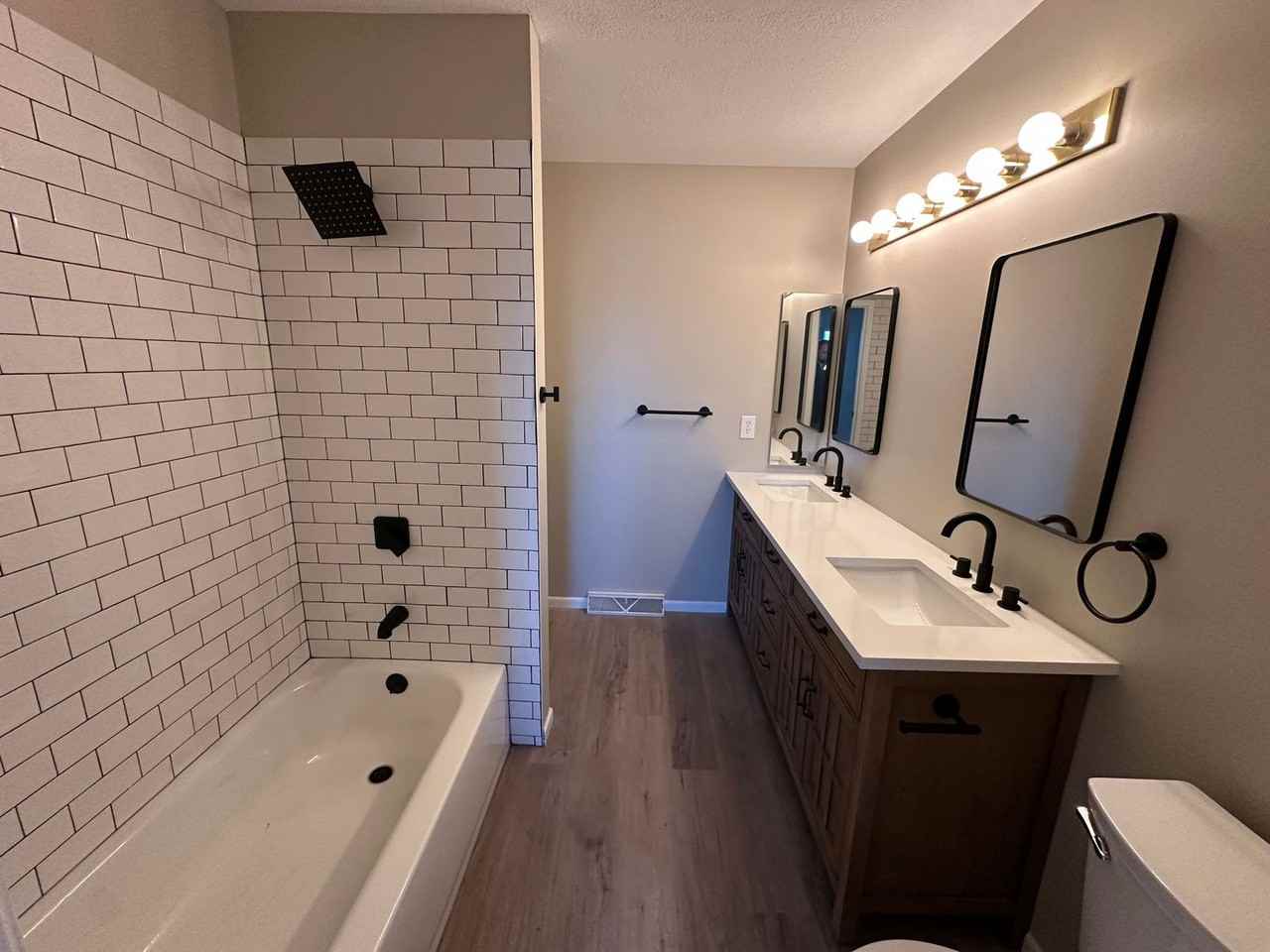 6935 Tippecanoe Rd - Photo 2 of 14