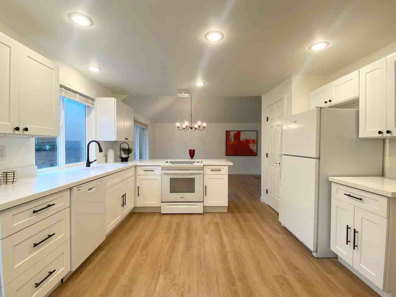 28428 46th Avenue South - Photo 2 of 27