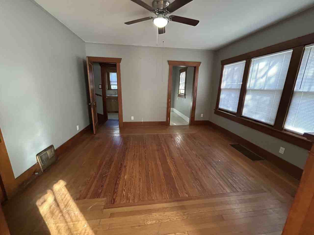 2420 East 2nd Street North - Photo 2 of 10