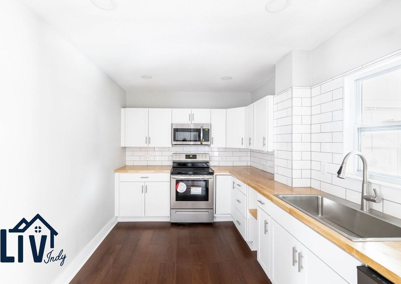 1212 S Keystone Ave - Photo 5 of 23