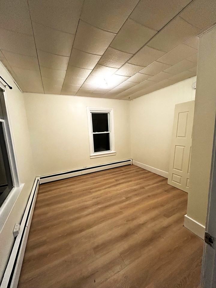 170 Cleaves St #1 - Photo 2 of 6