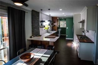 1061 Es - Photo 1 of 1