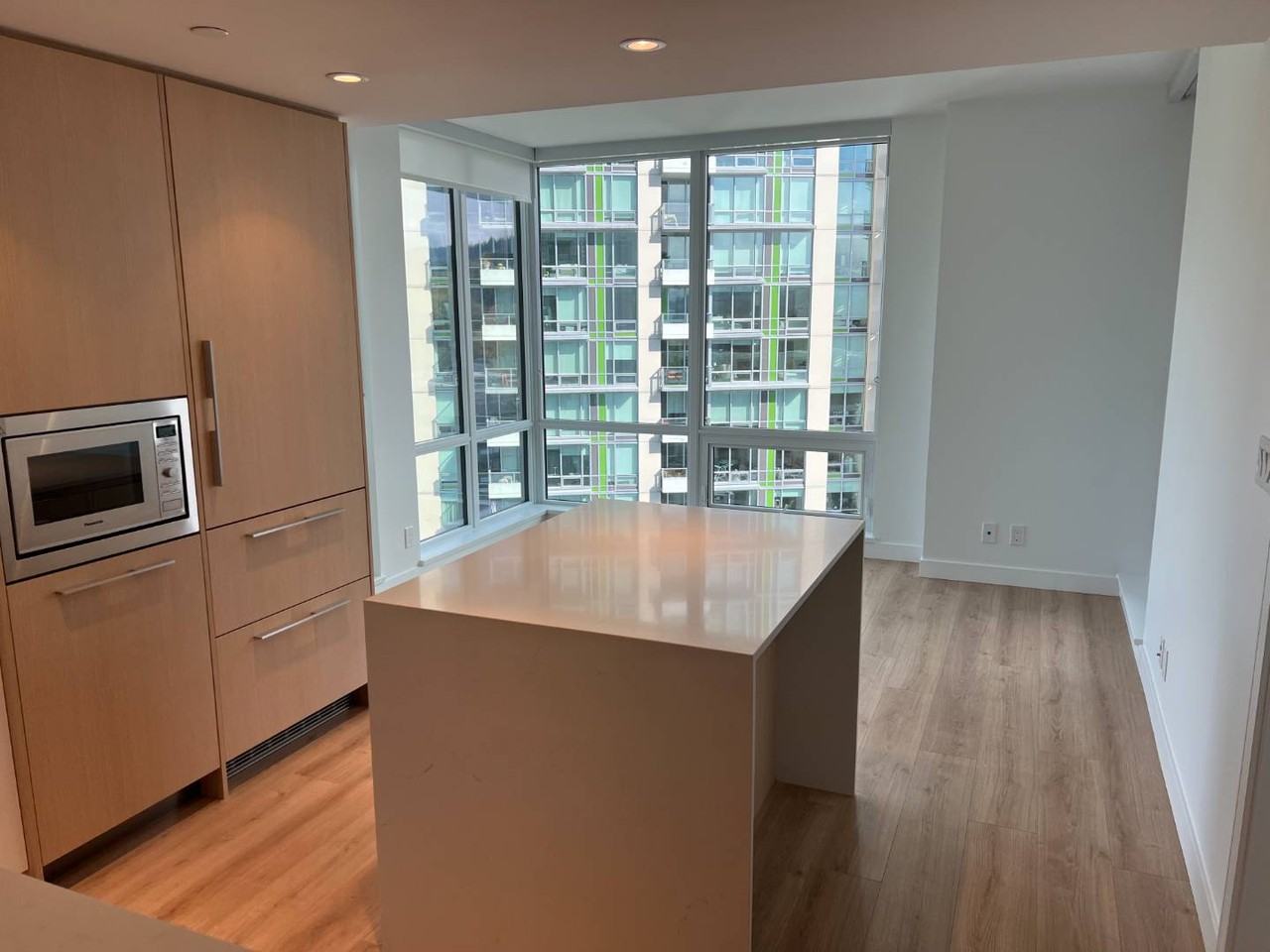 1500 Fern St #1002 - Photo 3 of 19