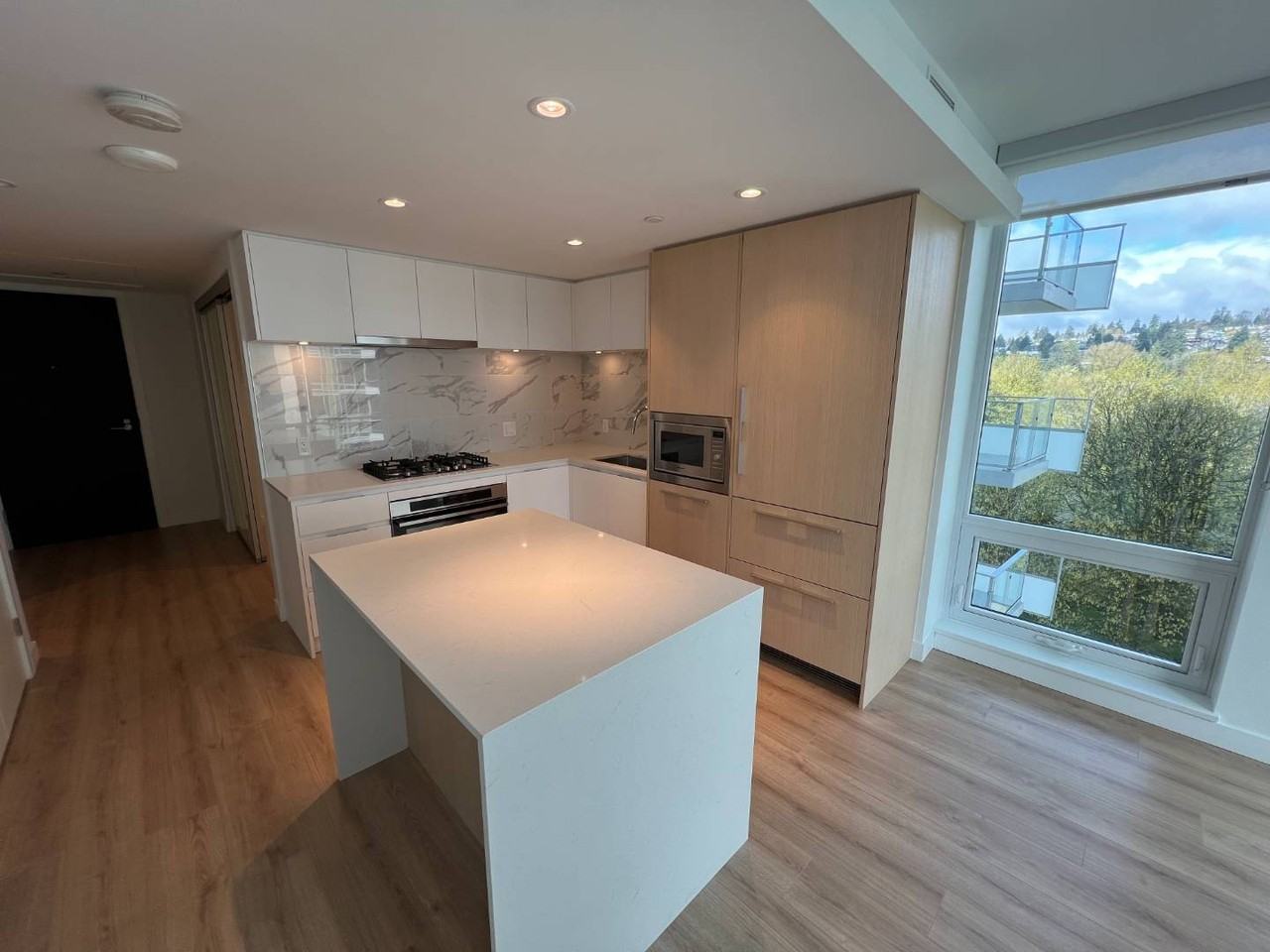 1500 Fern St #1002 - Photo 4 of 19