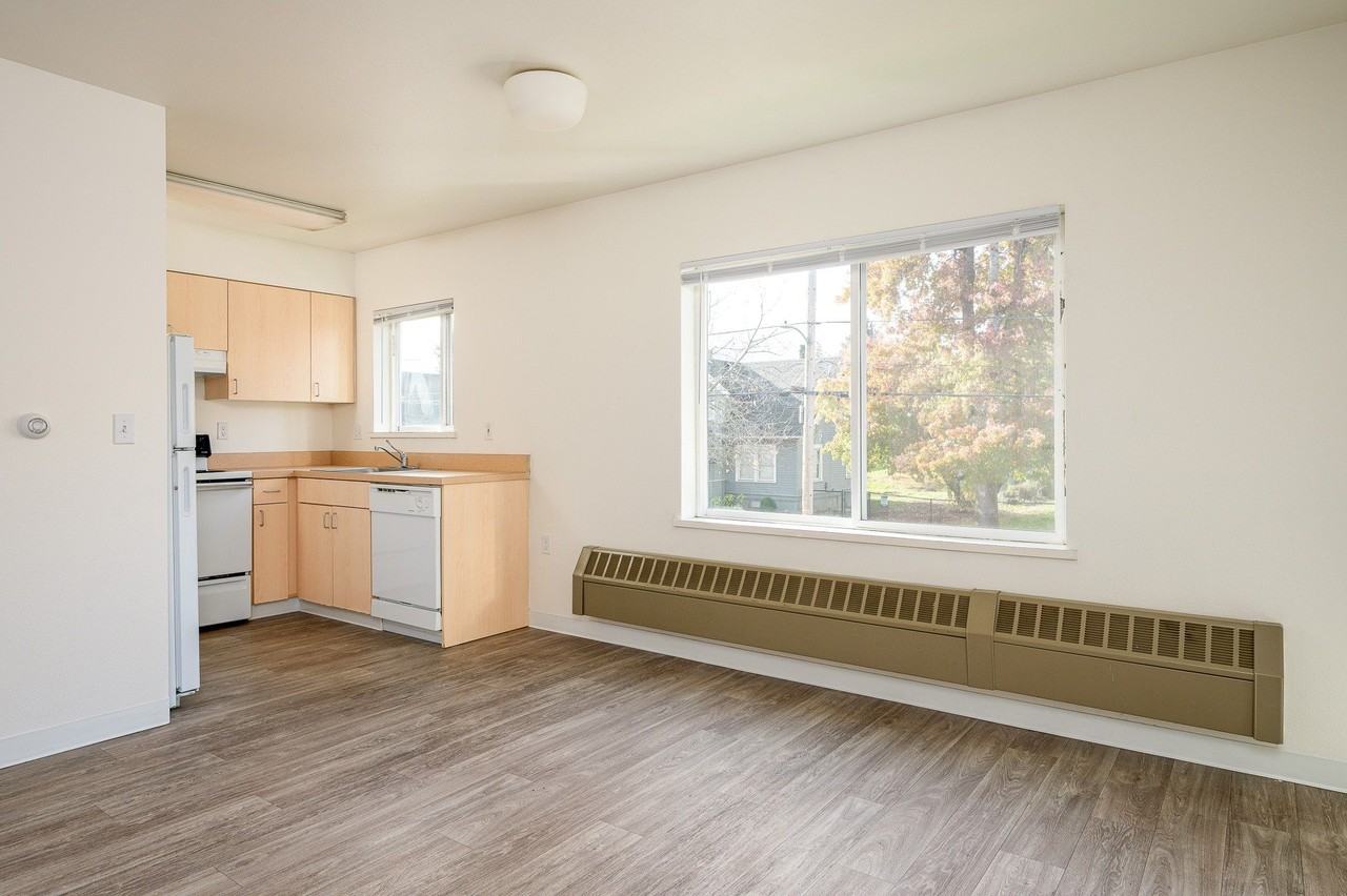 The Montavilla - Photo 3 of 36