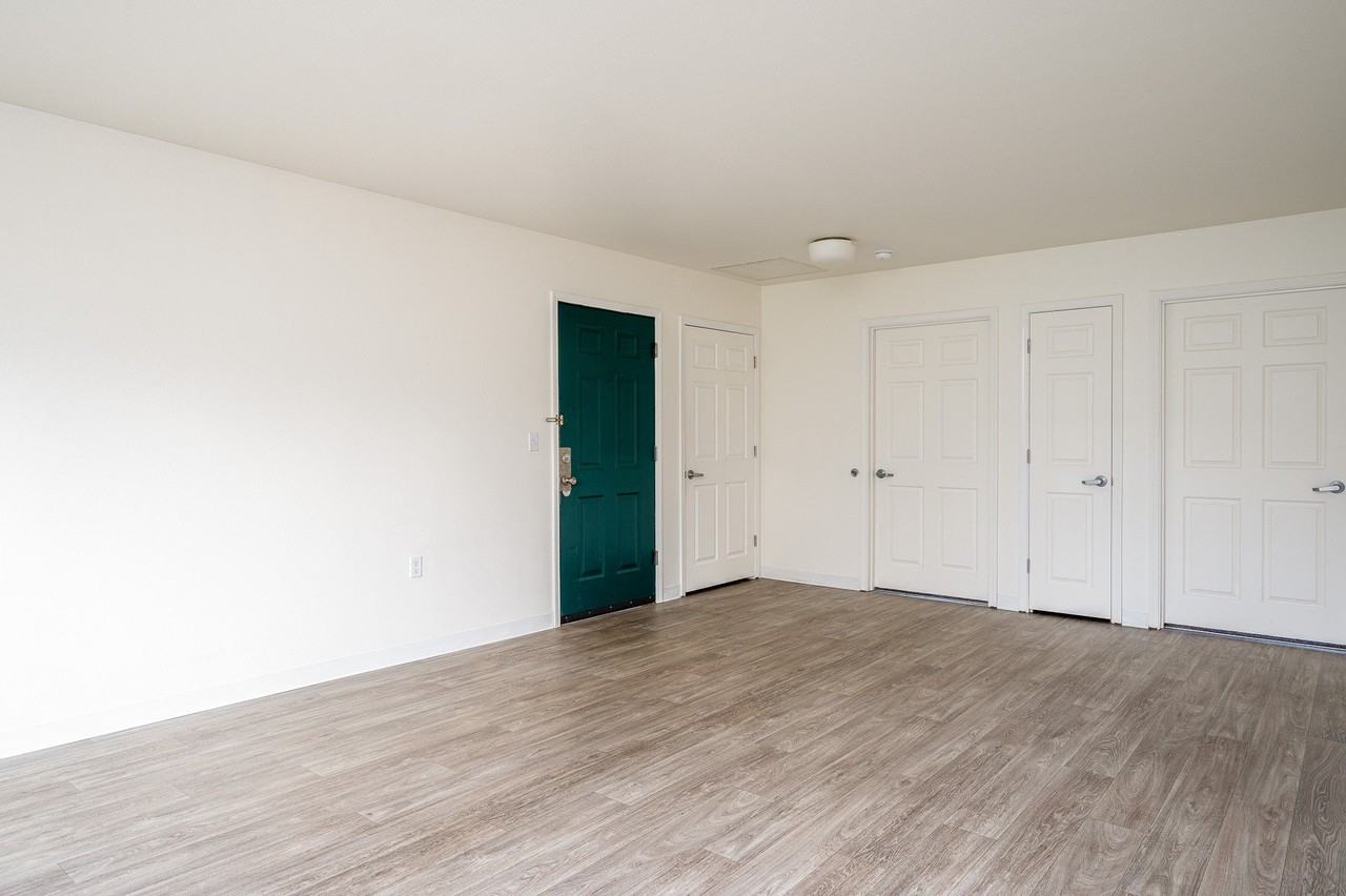 The Montavilla - Photo 5 of 36