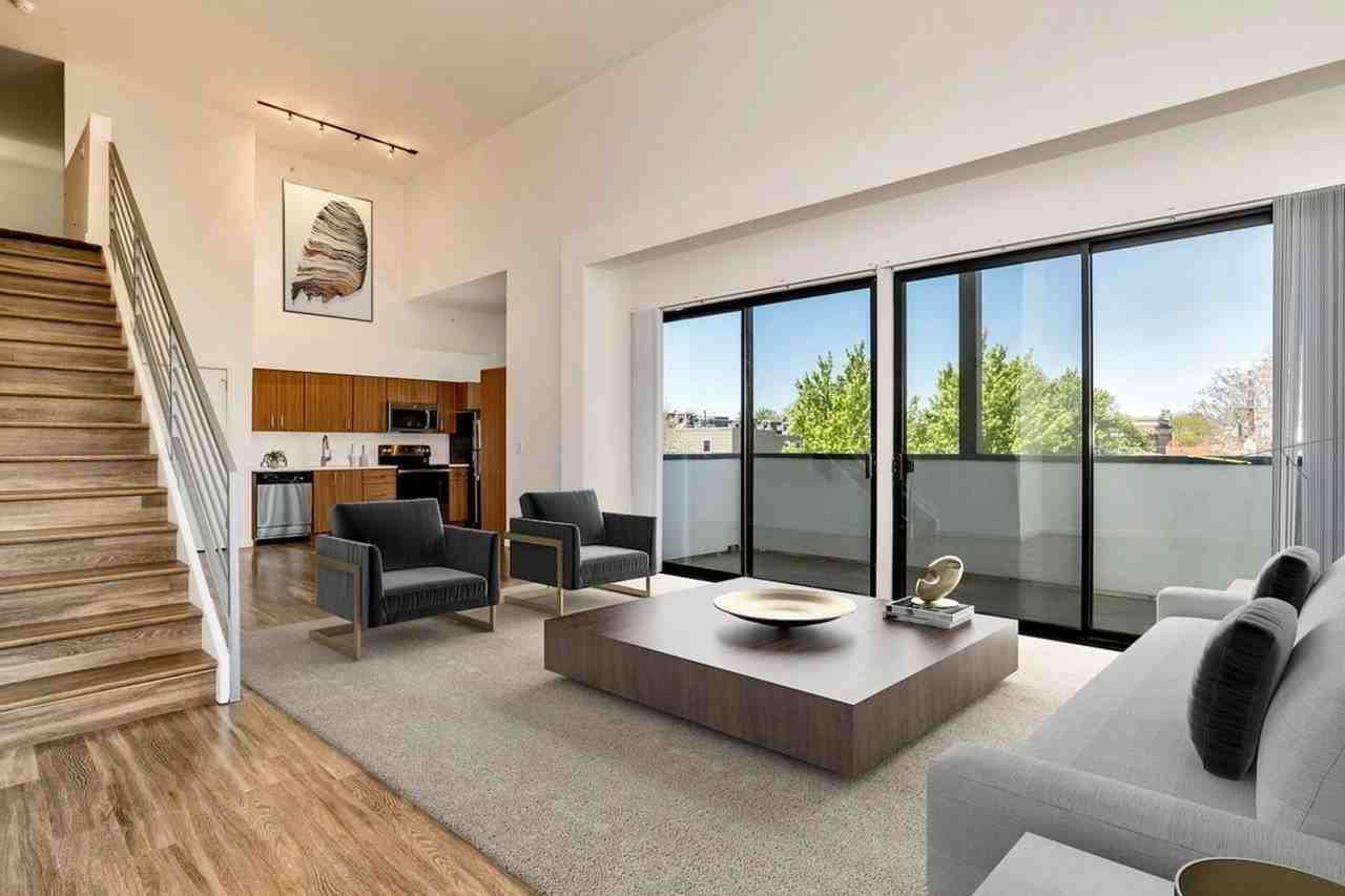 Summit at Wash Park - Photo 4 of 50