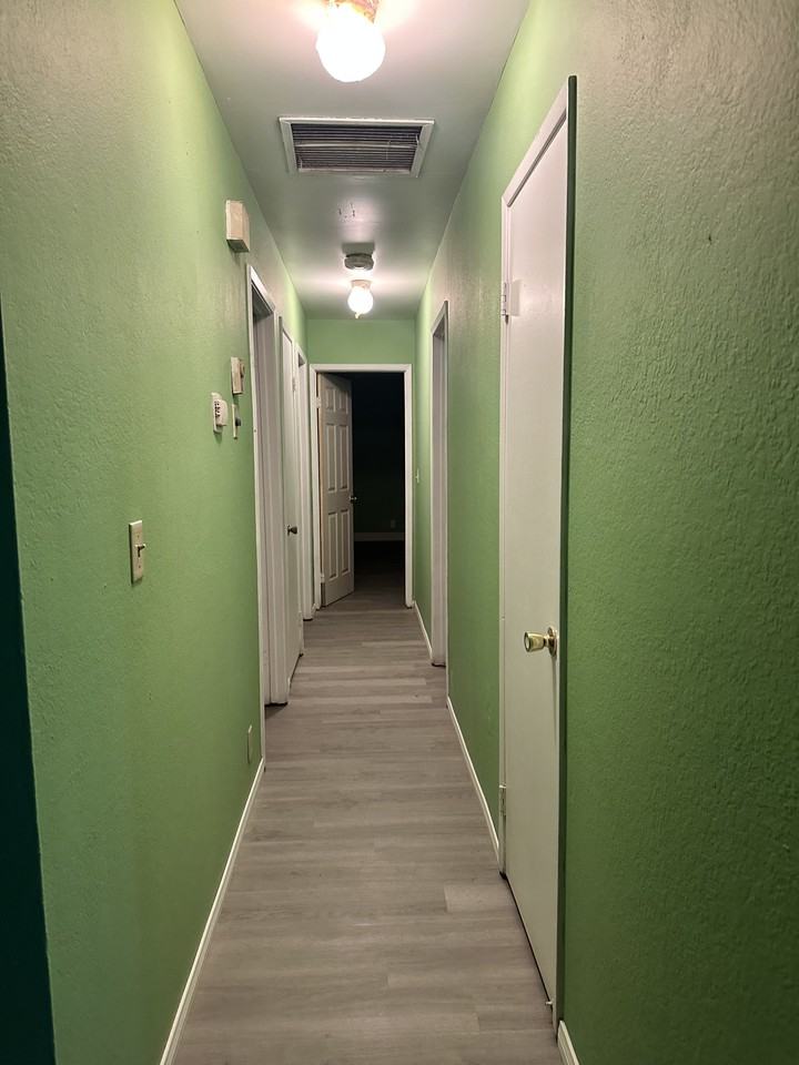 10232 East Avenue S4 - Photo 2 of 13