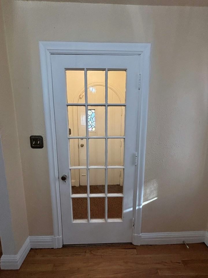 21440 Lathrup Street - Photo 3 of 18