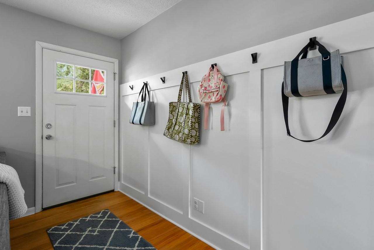 7917 W 92nd Pl - Photo 6 of 22