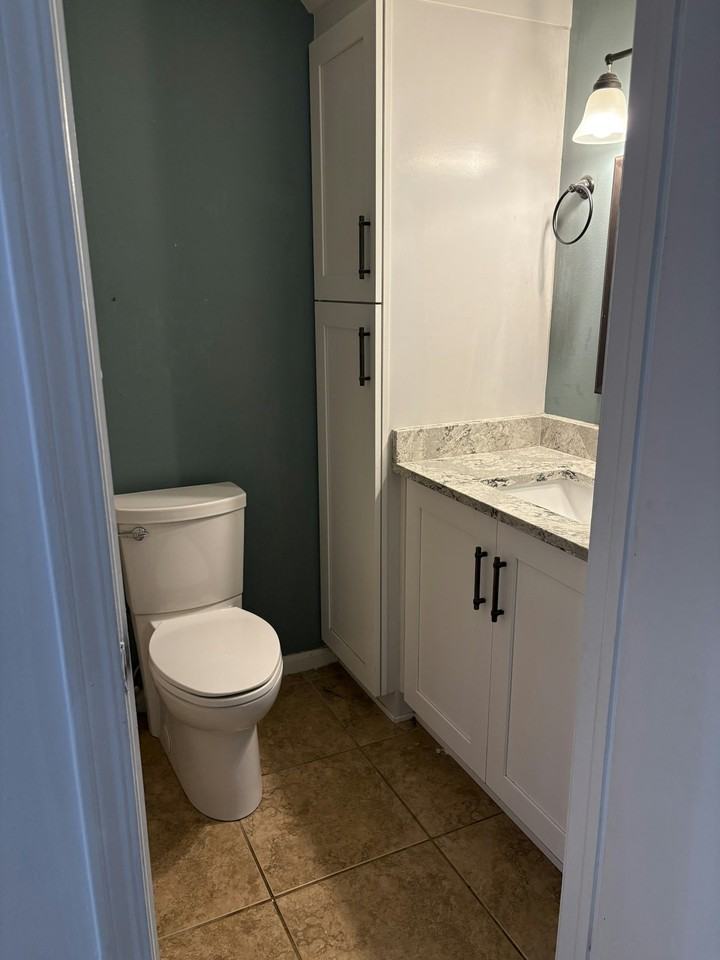 1310 Altamont Ave NE - Photo 6 of 13