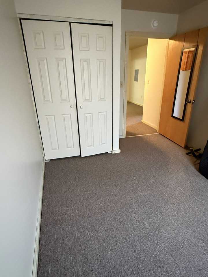 210 South Eaton Street, Unit 6 - Photo 3 of 6