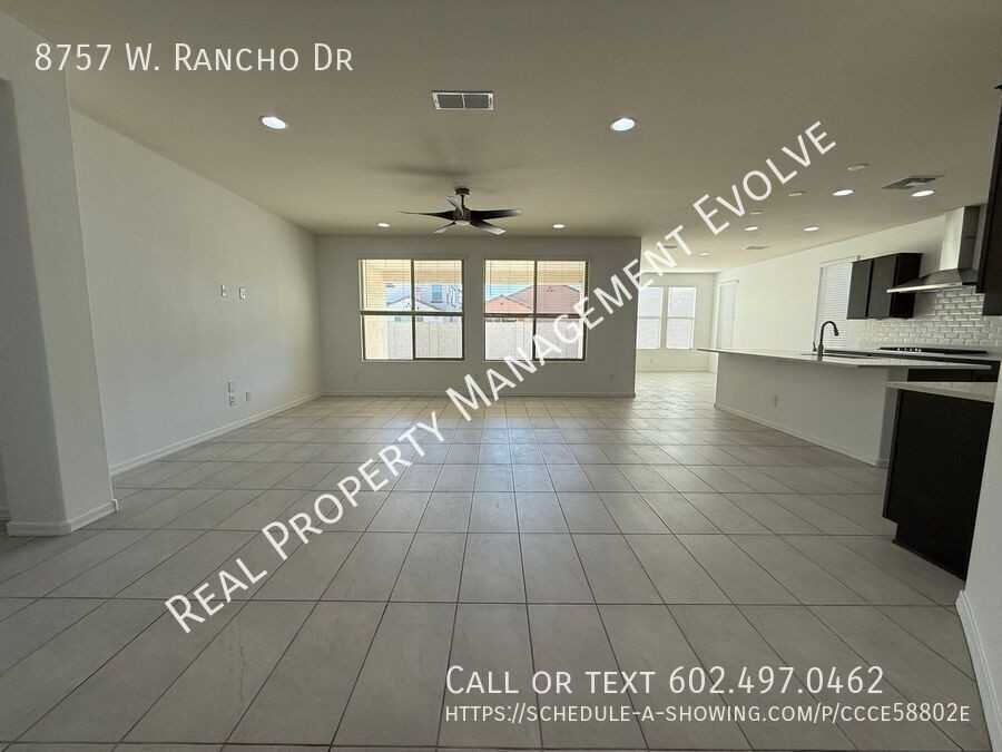 8757 West Rancho Drive - Photo 4 of 37