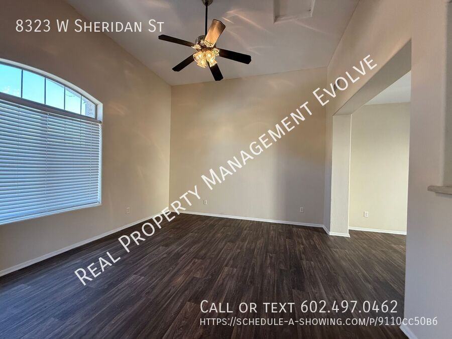 8323 West Sheridan Street - Photo 3 of 23