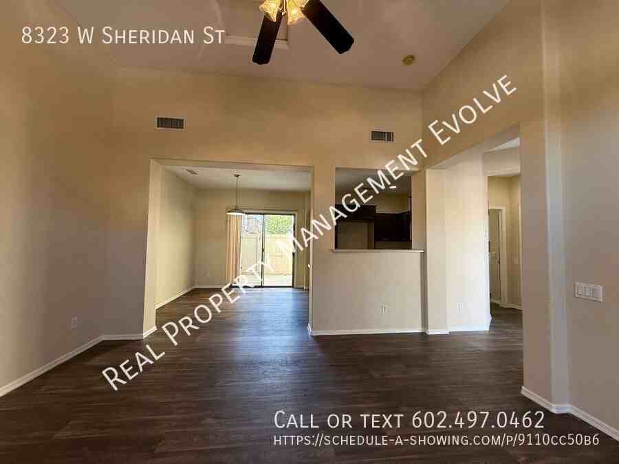 8323 West Sheridan Street - Photo 4 of 23