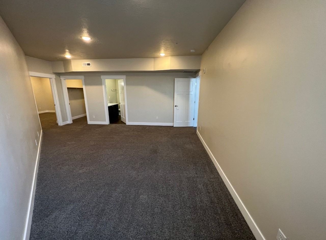 185 East 400 North, Unit 209 - Photo 3 of 12