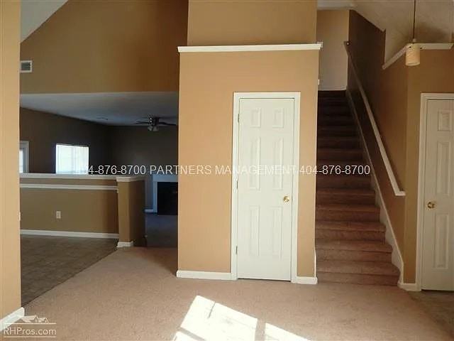 3895 English Valley Drive - Photo 7 of 18